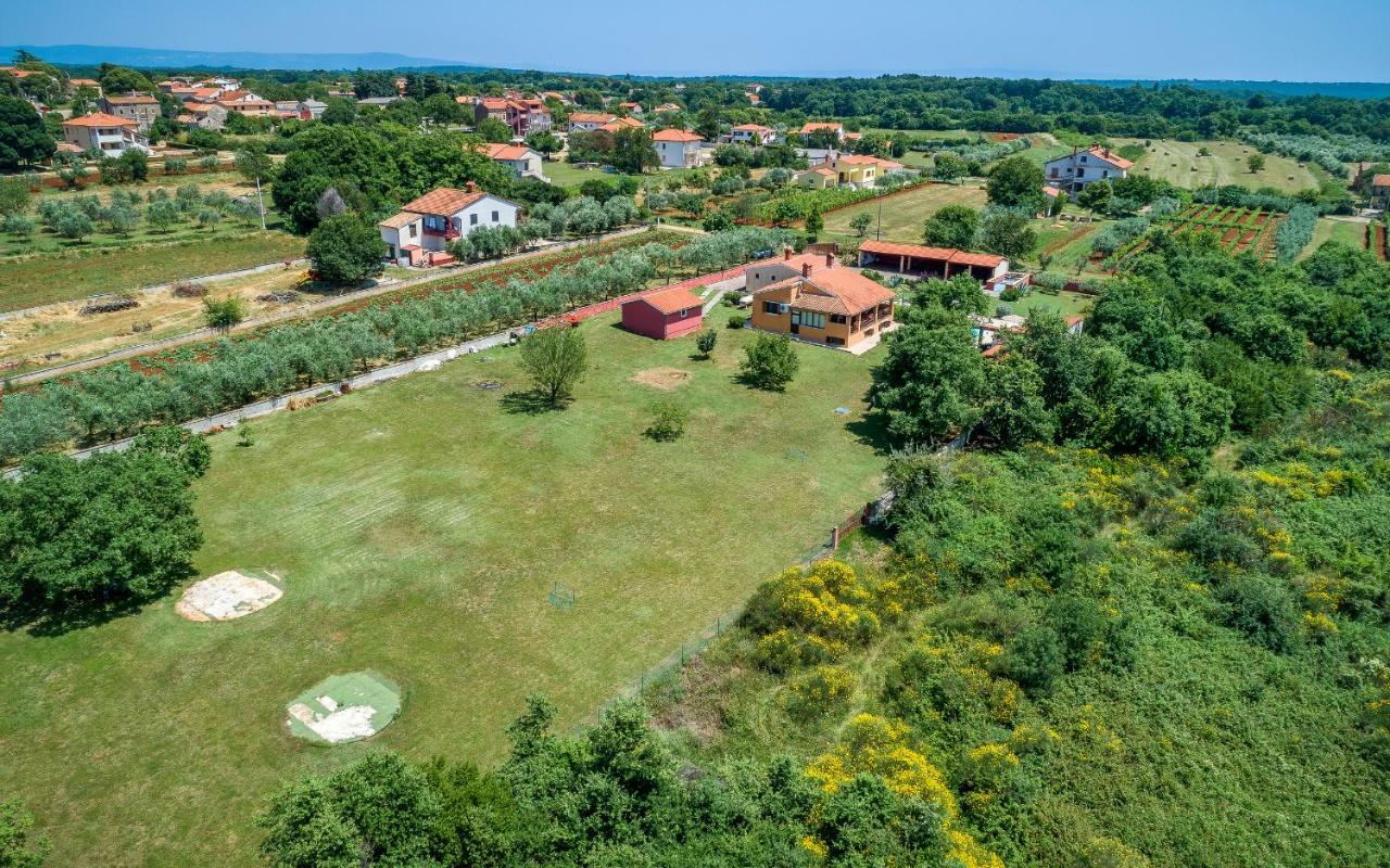 Вілла Hacienda Rosemary Muntic Екстер'єр фото