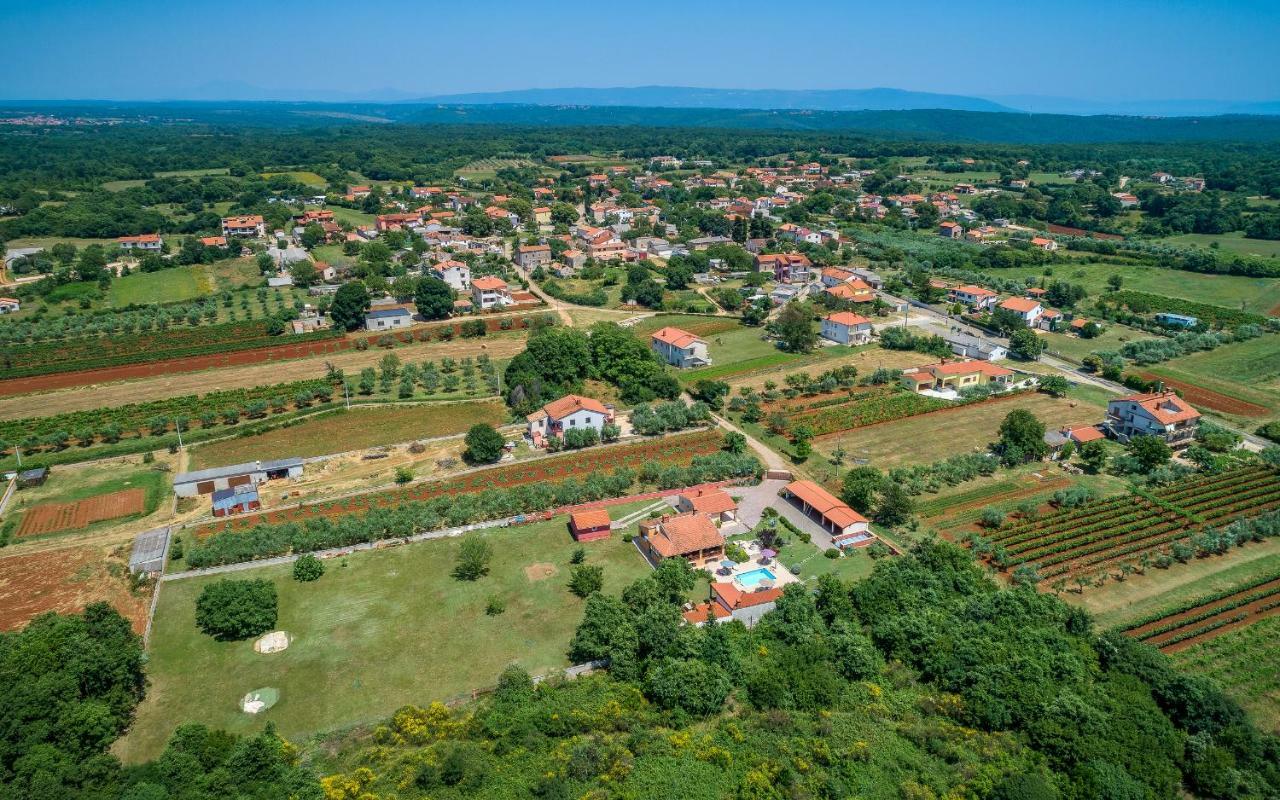 Вілла Hacienda Rosemary Muntic Екстер'єр фото